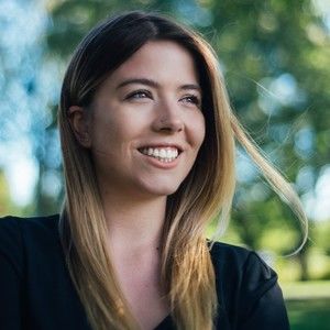 Meet your Posher, Dominique